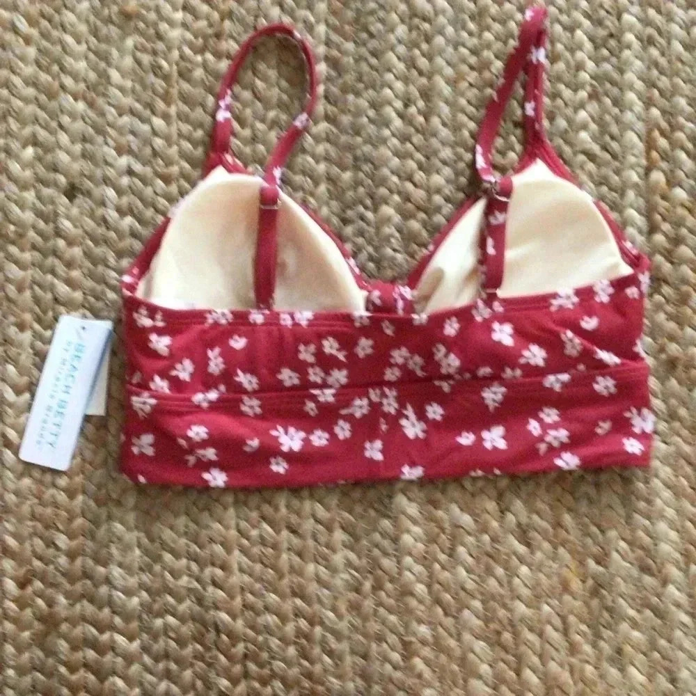 - Beach Betty Swim Bow Front Bikini Top - Picture 2 of 3